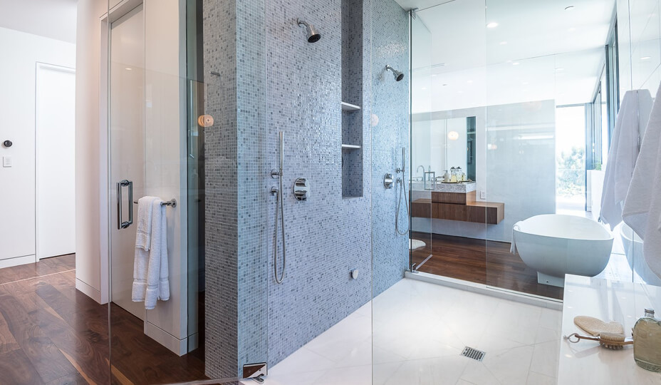 huge-walk-in-shower-in-modern-bathroom