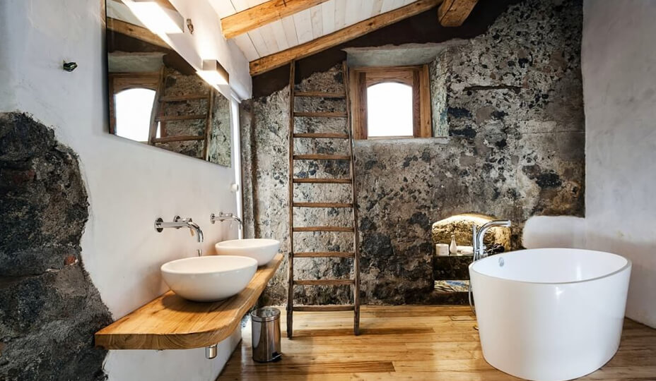 old-barn-bathroom