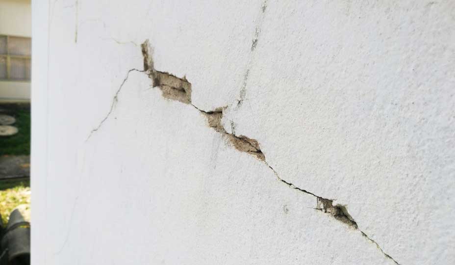 foundation cracks