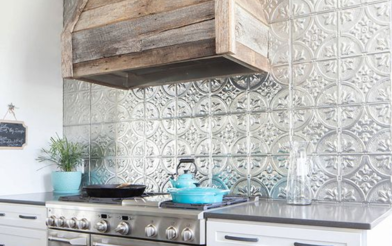 white kitchen with textured thermoplatic backsplash