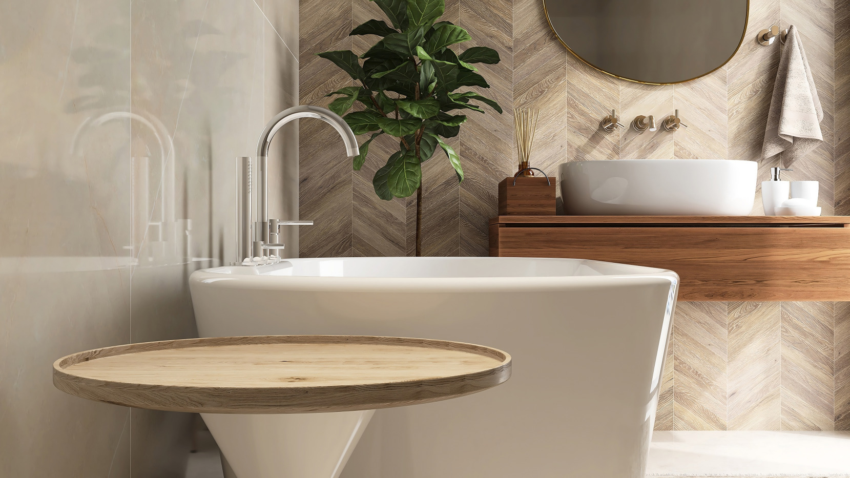 Salle de bain design et luxueuse ensoleillée sur un mur carrelé beige et marron
